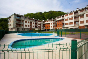 Apartamento con piscina en Cangas de Onís